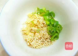 彩椒花生仁拌黄瓜的做法图解6