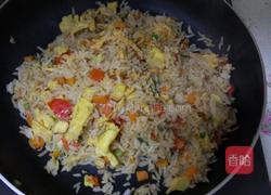彩色炒饭的做法图解4