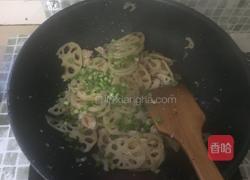 藕片炒瘦肉的做法图解13