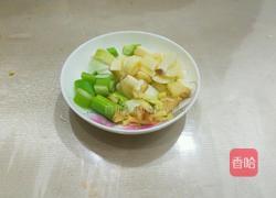 彩椒炒腊肉的做法图解6