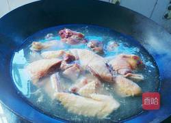 清炖鸡汤的做法图解2