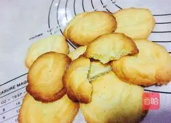 Coconut Cookies Recipe Illustration 15