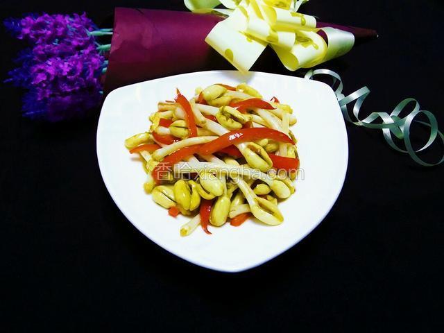 彩椒炒花生芽