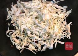 梅干菜炒卷心菜的做法图解4