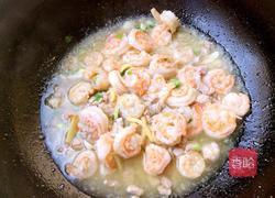 彩椒炒虾仁油菜的做法图解9