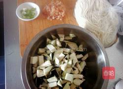鸡肉茄子打卤面的做法图解1