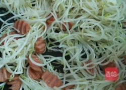 绿豆芽炒火腿肠的做法图解6