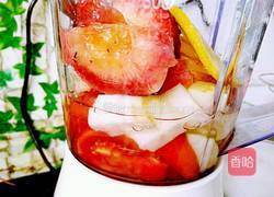 鲜榨果维C的做法图解3