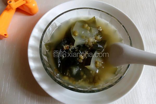 海带绿豆冬瓜糖水