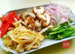 孜然炒面的做法图解1