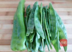 香辣扁豆丝的做法图解1