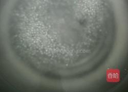 牛奶西米露的做法图解2