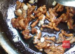 韭黄豆芽炒肉丝的做法图解6