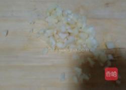 蚝油卷心菜的做法图解2