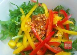 彩椒拌苦菊的做法图解6