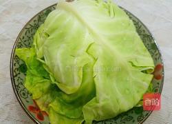 卷心菜腊肉炒饭的做法图解1