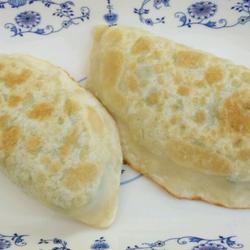 韭菜鸡蛋虾仁盒子的做法[图]