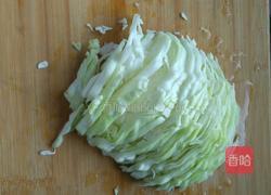 咖喱卷心菜炒粉丝的做法图解2