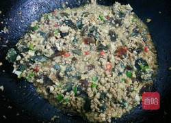 彩椒皮蛋炒肉末的做法图解7