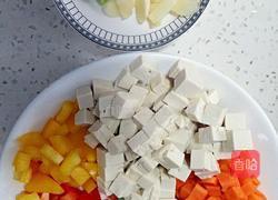五彩豆腐的做法图解1