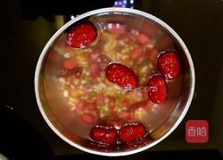 杂粮粥的做法图解2