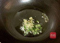 圣女果炒西兰花的做法图解5