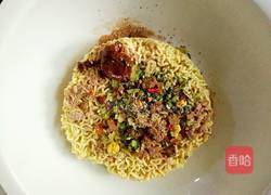 方便牛肉面的做法图解2