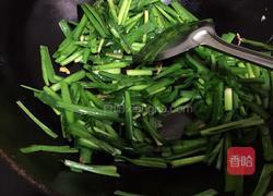 韭菜炒鸡蛋的做法图解3