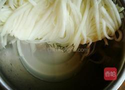 凉拌苤蓝丝的做法图解3