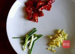 酸辣绿豆芽的做法图解2