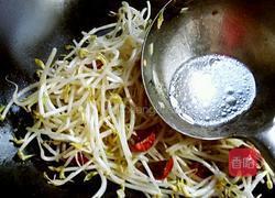 酸辣绿豆芽的做法图解6