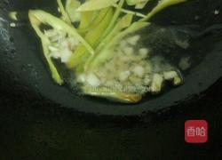 卷心菜炒腊肠的做法图解4