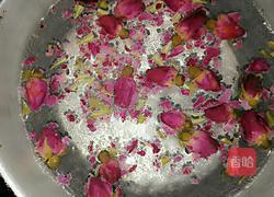 玫瑰苹果花的做法图解1