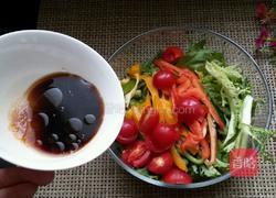 彩椒拌苦菊的做法图解7