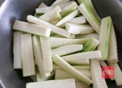 白油丝瓜的做法图解2