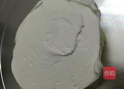 哈密瓜夹心水果蛋糕的做法图解2