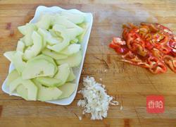 蒜香南瓜的做法图解1