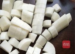 白萝卜猪骨汤的做法图解3