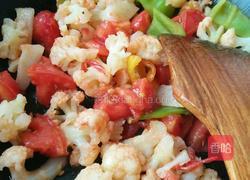 西红柿炒菜花的做法图解6