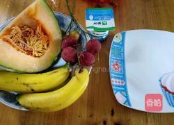 水果拼盘酸奶的做法图解1