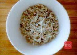 虾皮皮蛋的做法图解2