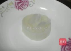蓝莓浇汁白萝卜的做法图解3