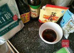 卷心菜炒腊肉的做法图解3