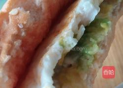 鸡蛋牛油果汉堡的做法图解6