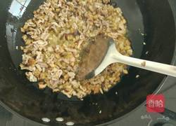 香菇猪肉糯米烧麦的做法图解7