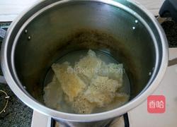 猪皮炒粉丝的做法图解2