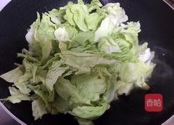 卷心菜炒腊肠的做法图解4