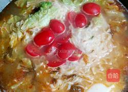 圣女果蔬老坛酸菜方便面的做法图解7