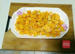 南瓜绿豆汤的做法图解2