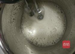 果酱瑞士卷的做法图解7